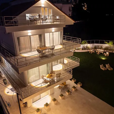 Noa Mare * Λουτρά Ωραίας Ελένης