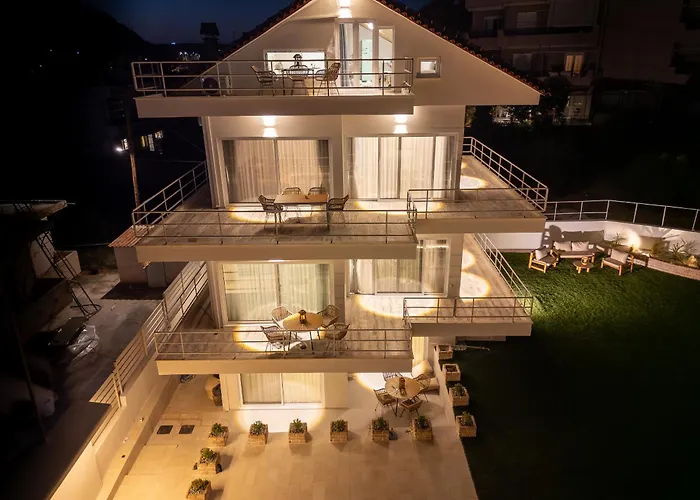 Noa Mare Loutra Oraias Elenis